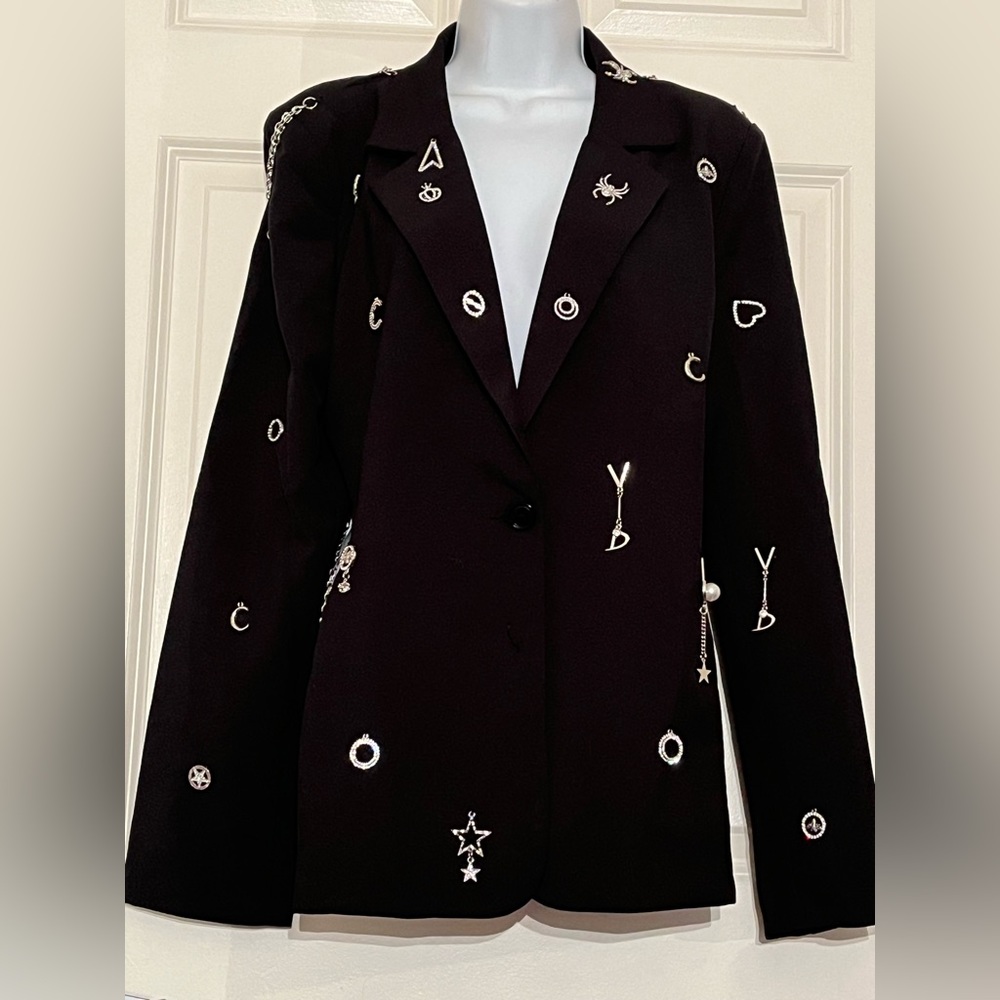 AKIRA Open Back/Chain Blazer Sz: XL